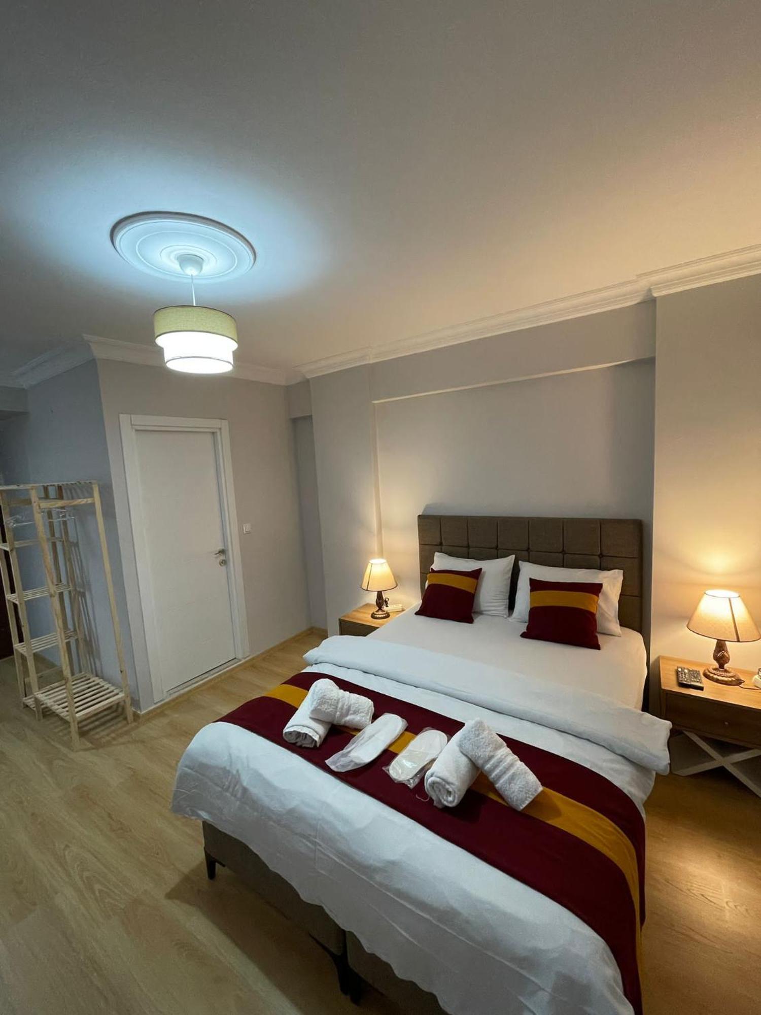 Taksim Rain Hause Aparthotel Istanbul Bagian luar foto
