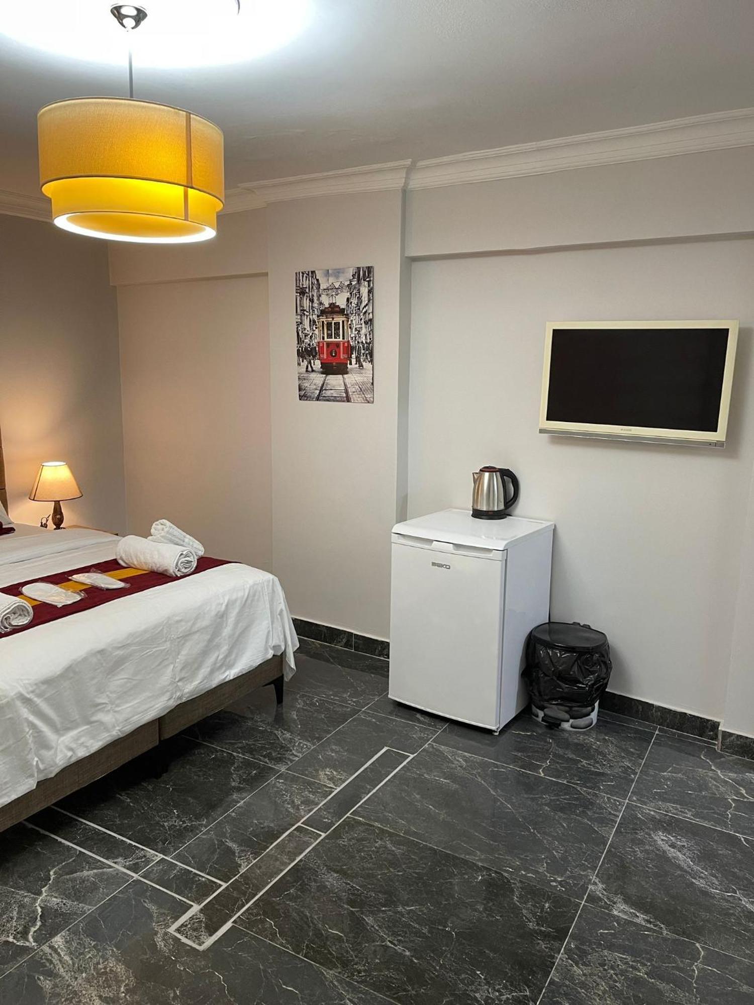 Taksim Rain Hause Aparthotel Istanbul Bagian luar foto