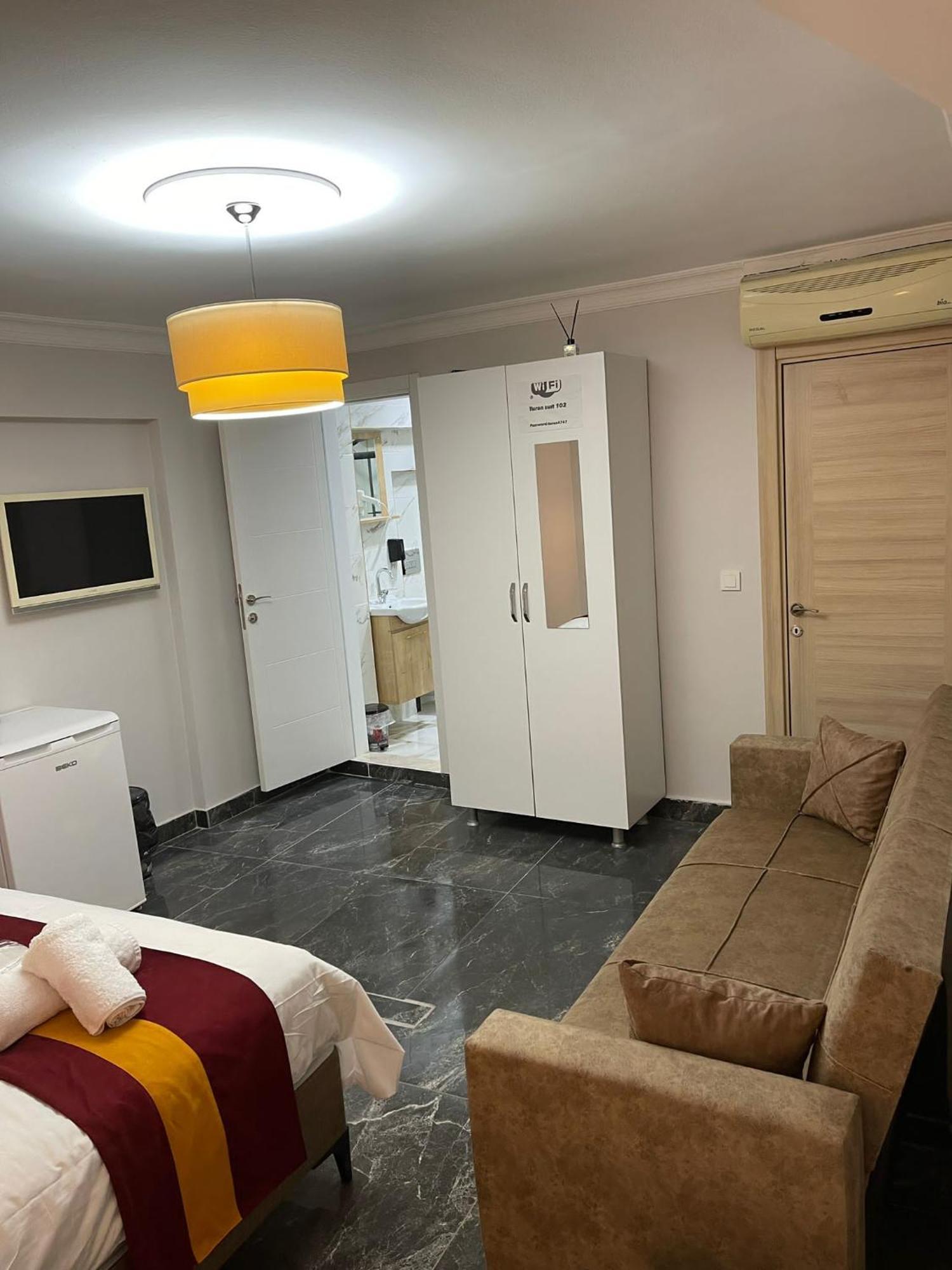 Taksim Rain Hause Aparthotel Istanbul Bagian luar foto