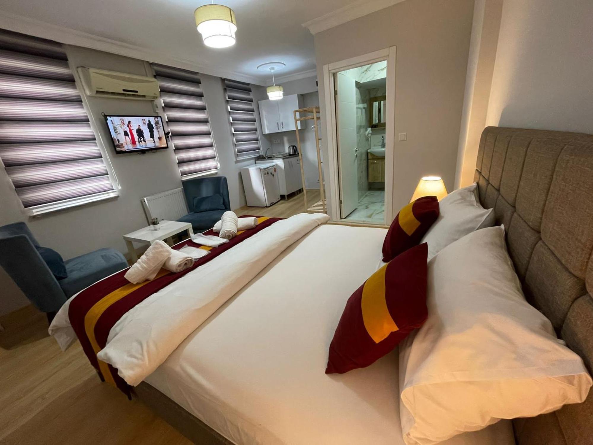 Taksim Rain Hause Aparthotel Istanbul Bagian luar foto