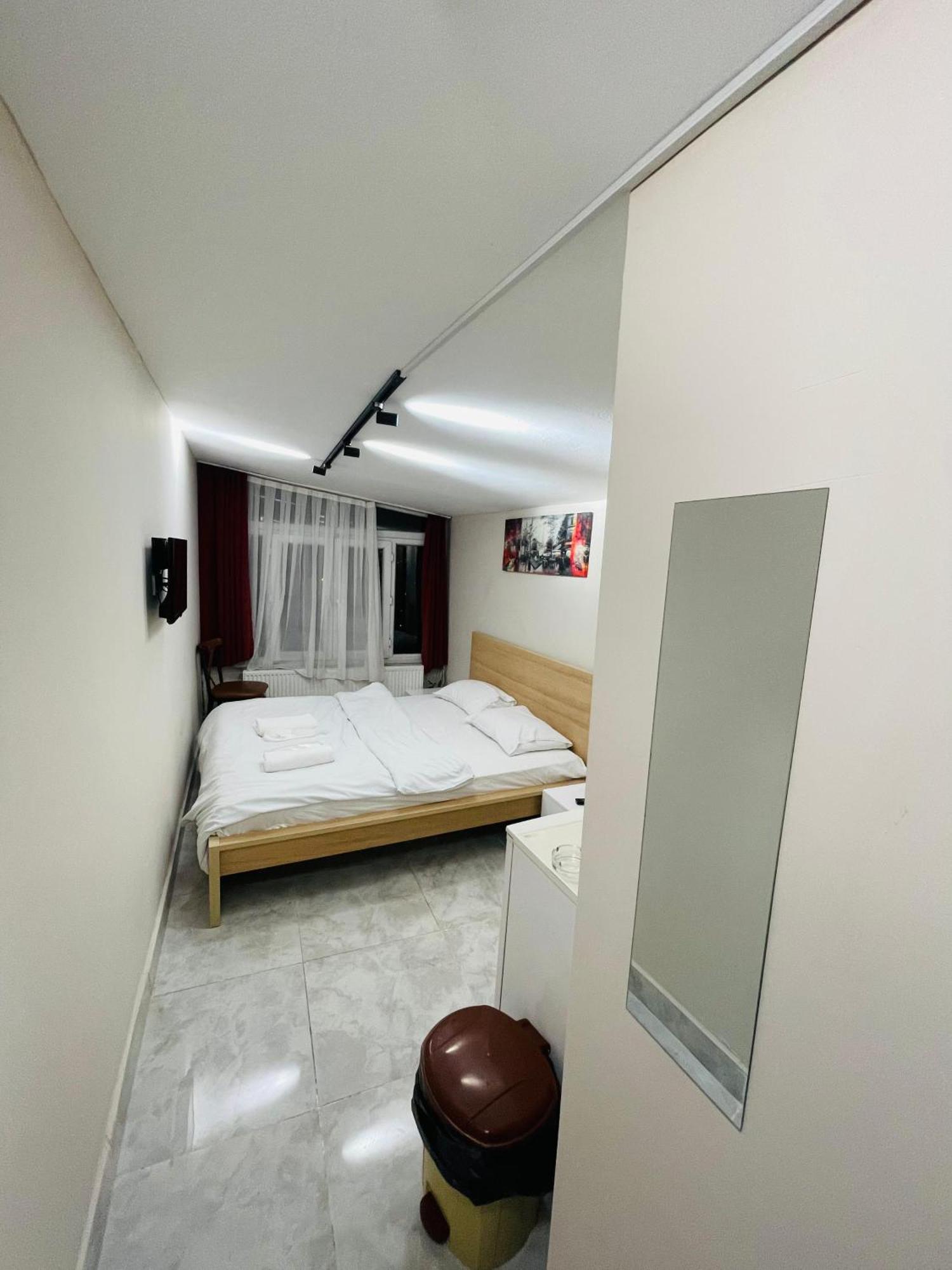 Taksim Rain Hause Aparthotel Istanbul Bagian luar foto