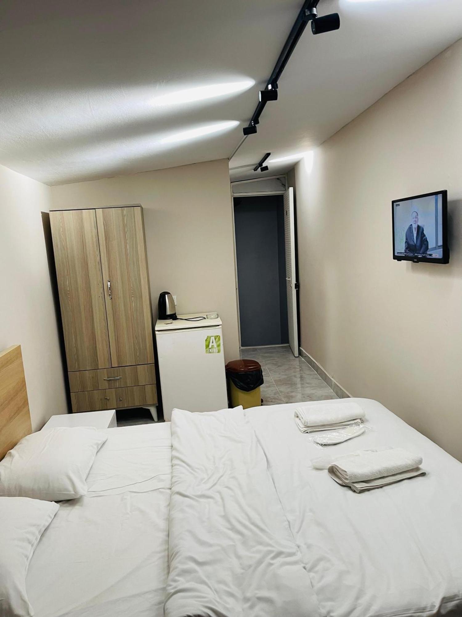 Taksim Rain Hause Aparthotel Istanbul Bagian luar foto